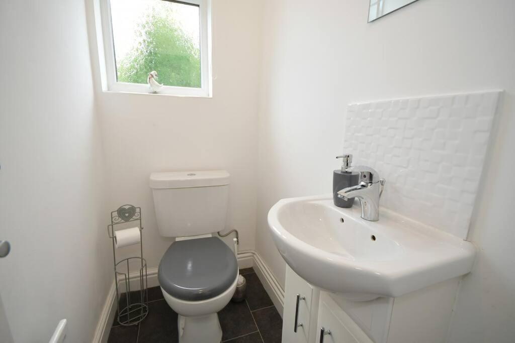 Little Hare Lodge - Spacious 2 Bedroom Attached Bungalow Woodhall Spa Exteriör bild