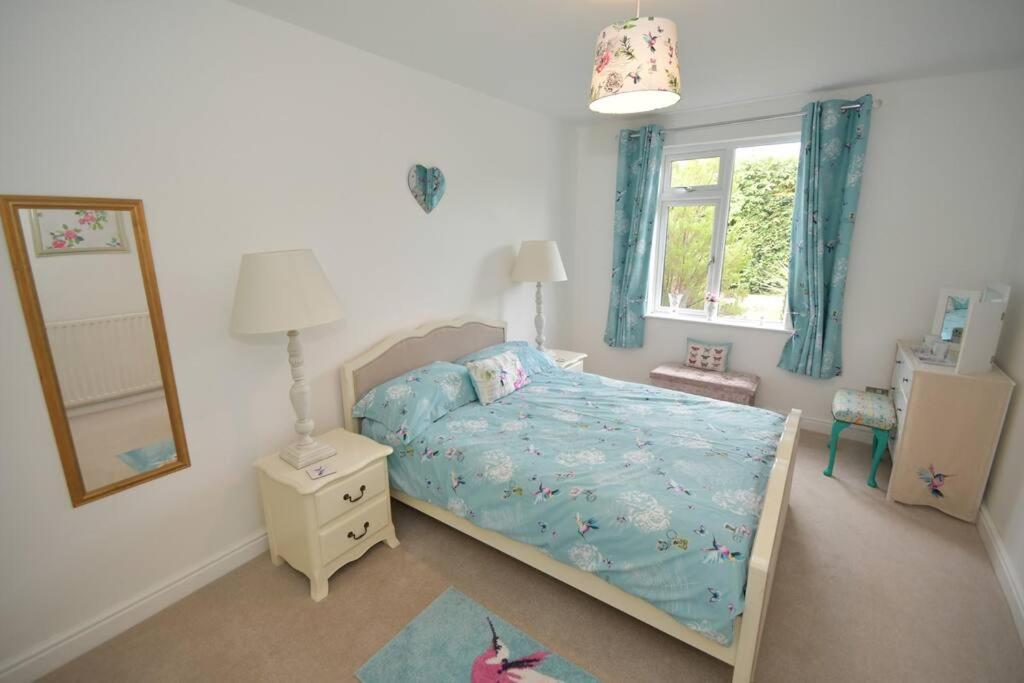 Little Hare Lodge - Spacious 2 Bedroom Attached Bungalow Woodhall Spa Exteriör bild